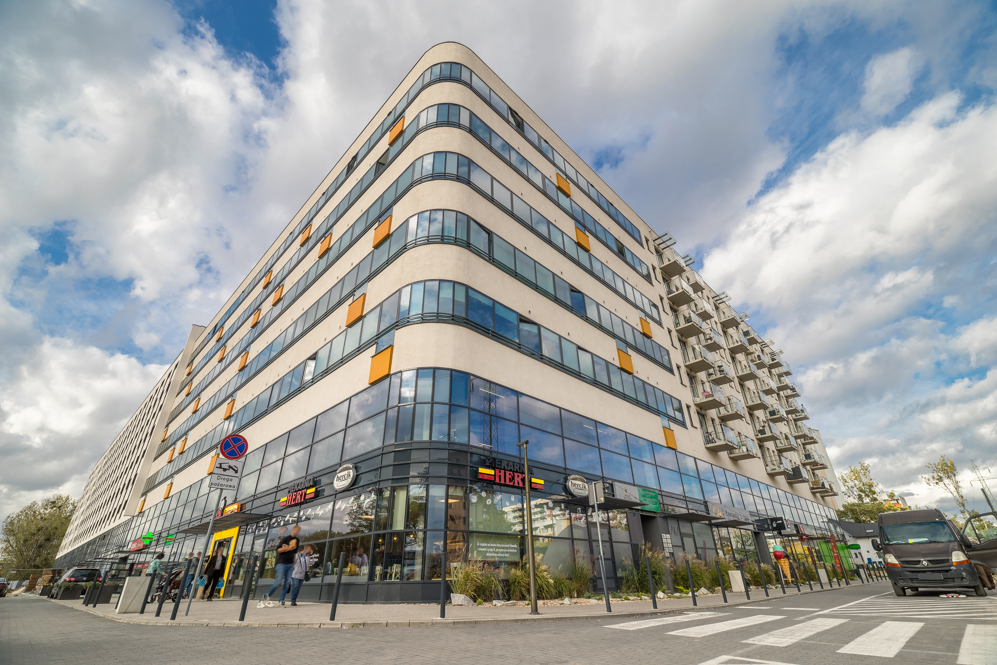 Rent Like Home - Legnicka 57W